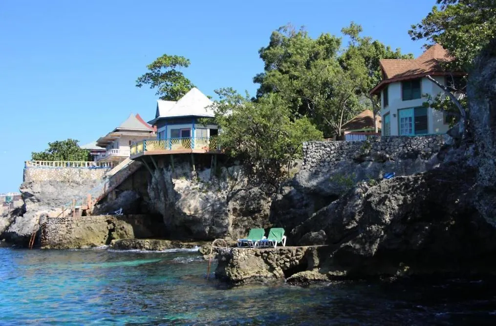 Clifftop Haven - Oceanfront Stay With Pool Camp Dining Negril 0*,